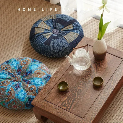 Tatami Touch: Vintage Style Floor Cushion for Yoga & Relaxation